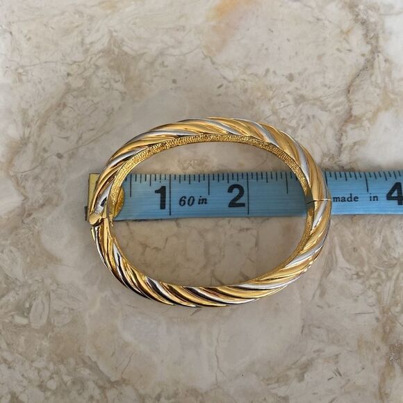 Vintage Butler Gold & Silver Tone Hinged Cuff Bracelet - Picture 12 of 12